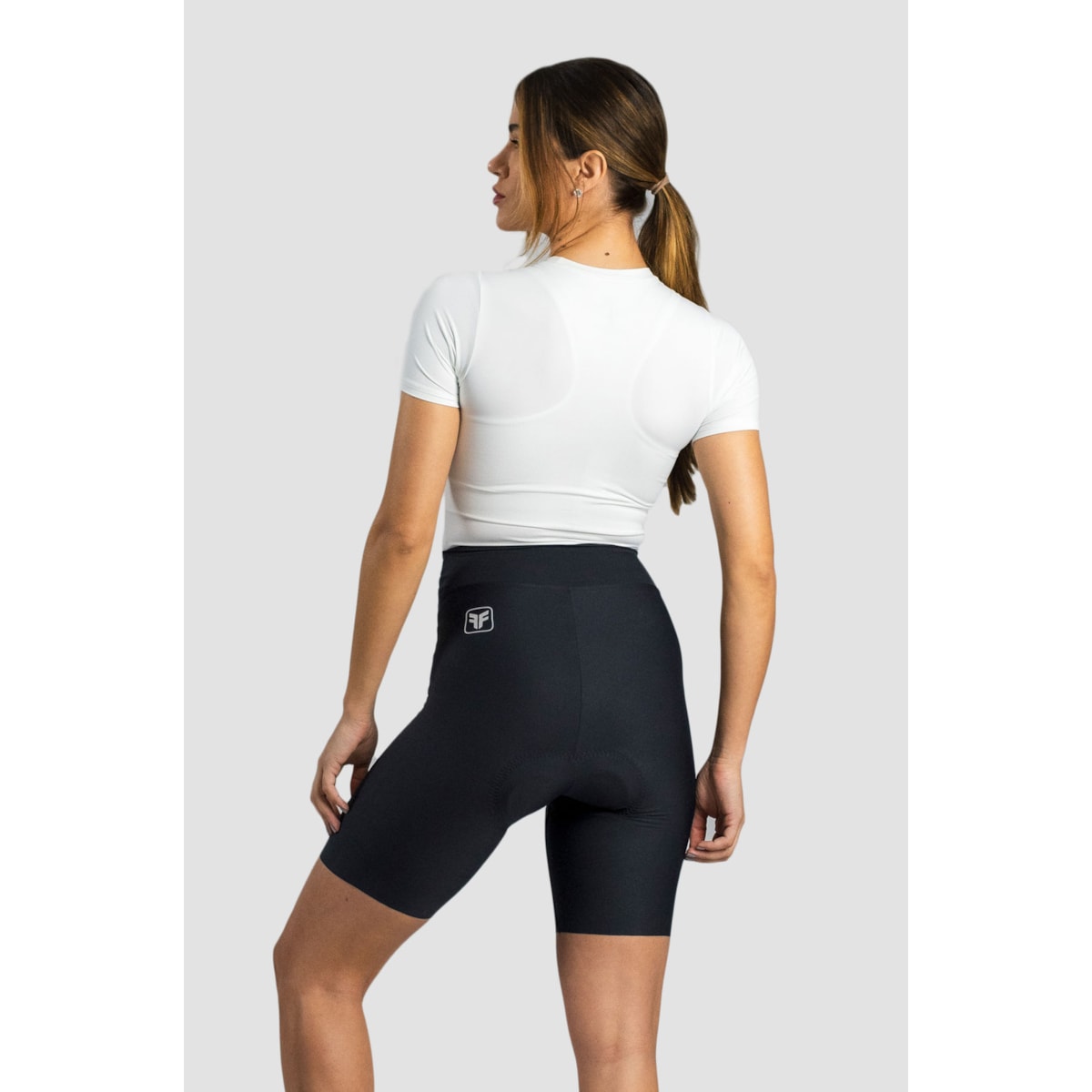 BERMUDA CICLISMO FREE FORCE CLASSIC FEMININA 2024