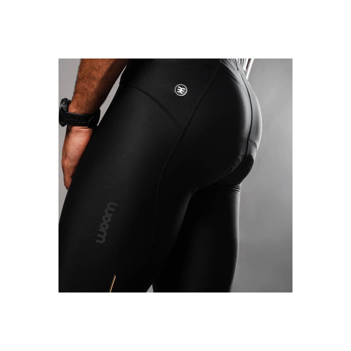 BERMUDA CICLISMO WOOM SUPREME MASCULINA 2024