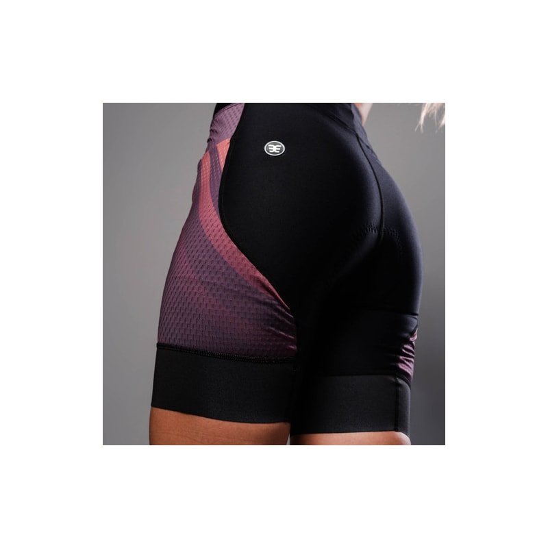 BERMUDA TRIATHLON WOOM 140 UNSTOPPABLE FEMININA