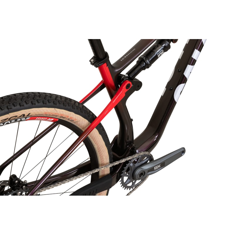 BICICLETA CALOI ELITE CARBON FS RACING 2025