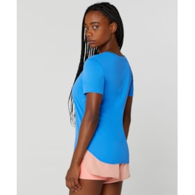 CAMISA ALTO GIRO ETERNA GOLA REDONDA ALONGADA FEMININA