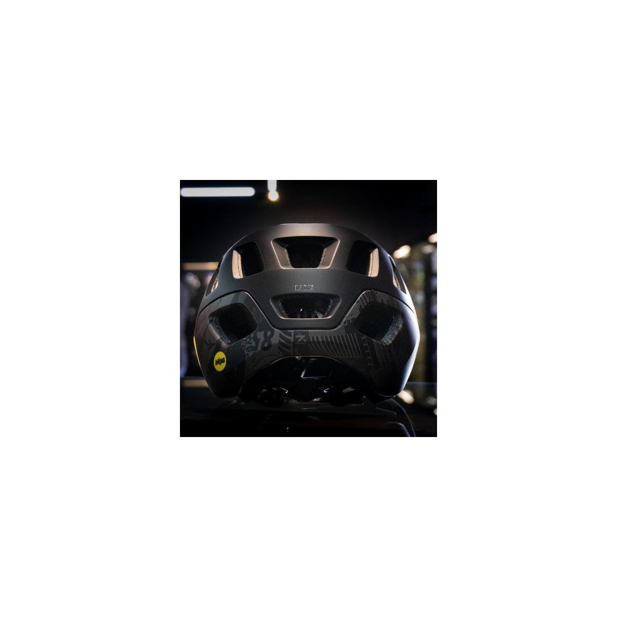 CAPACETE GIRO RADIX MIPS