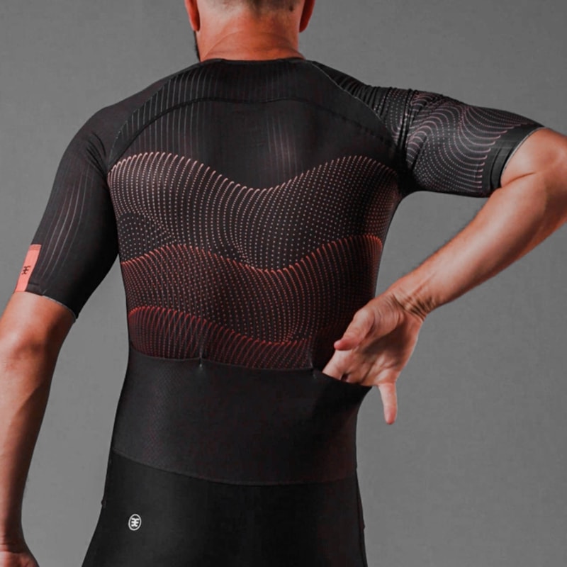 MACAQUINHO TRIATHLON WOOM C/ MANGA 140 CRUSH MASCULINO