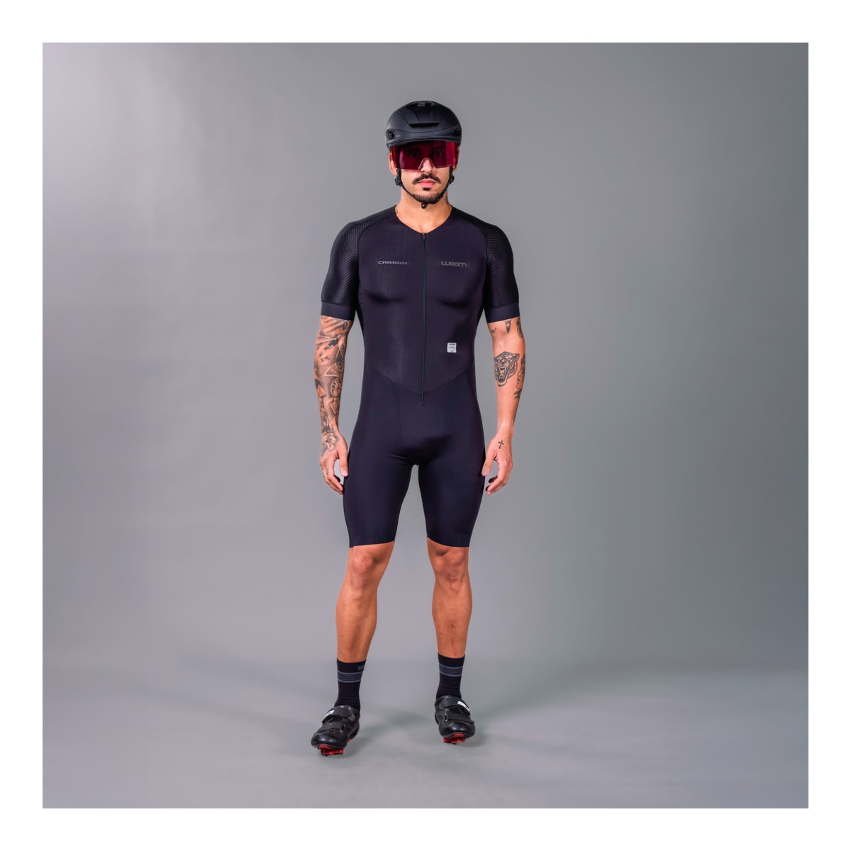 MACAQUINHO TRIATHLON WOOM C/ MANGA CARBON REVOLUTION DEEP BLACK