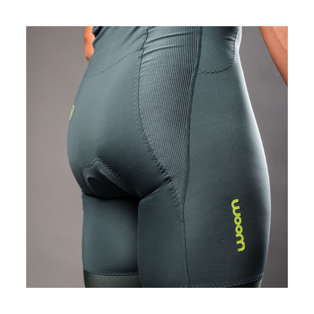 MACAQUINHO WOOM TRIATHLON C/ MANGA CARBON STORM LANZAROTE MASCULINO