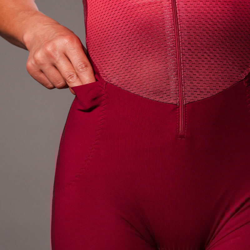 MACAQUINHO WOOM TRIATHLON C/ MANGA CARBON STORM MALLORCA FEMININO