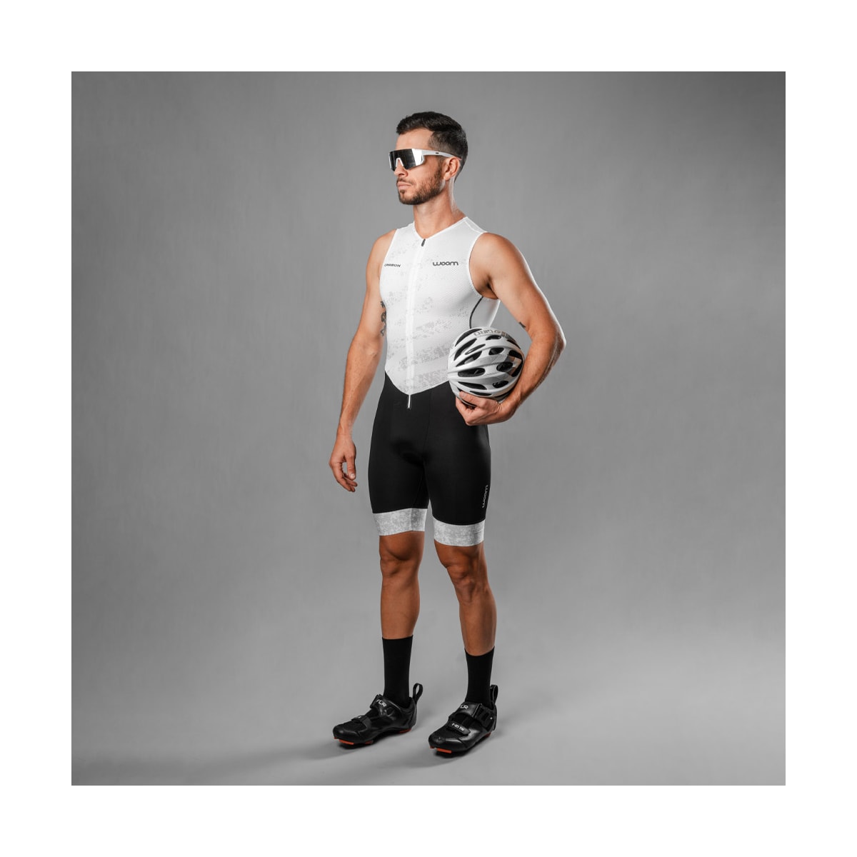 MACAQUINHO WOOM TRIATHLON S/ MANGA CARBON STORM ICE MASCULINO 2023