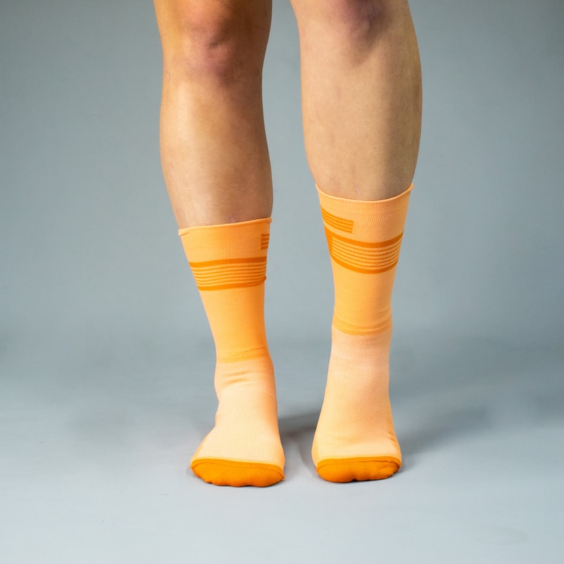 MEIA CICLISMO WOOM GEARLAB PERFORMANCE UNISSEX LARANJA