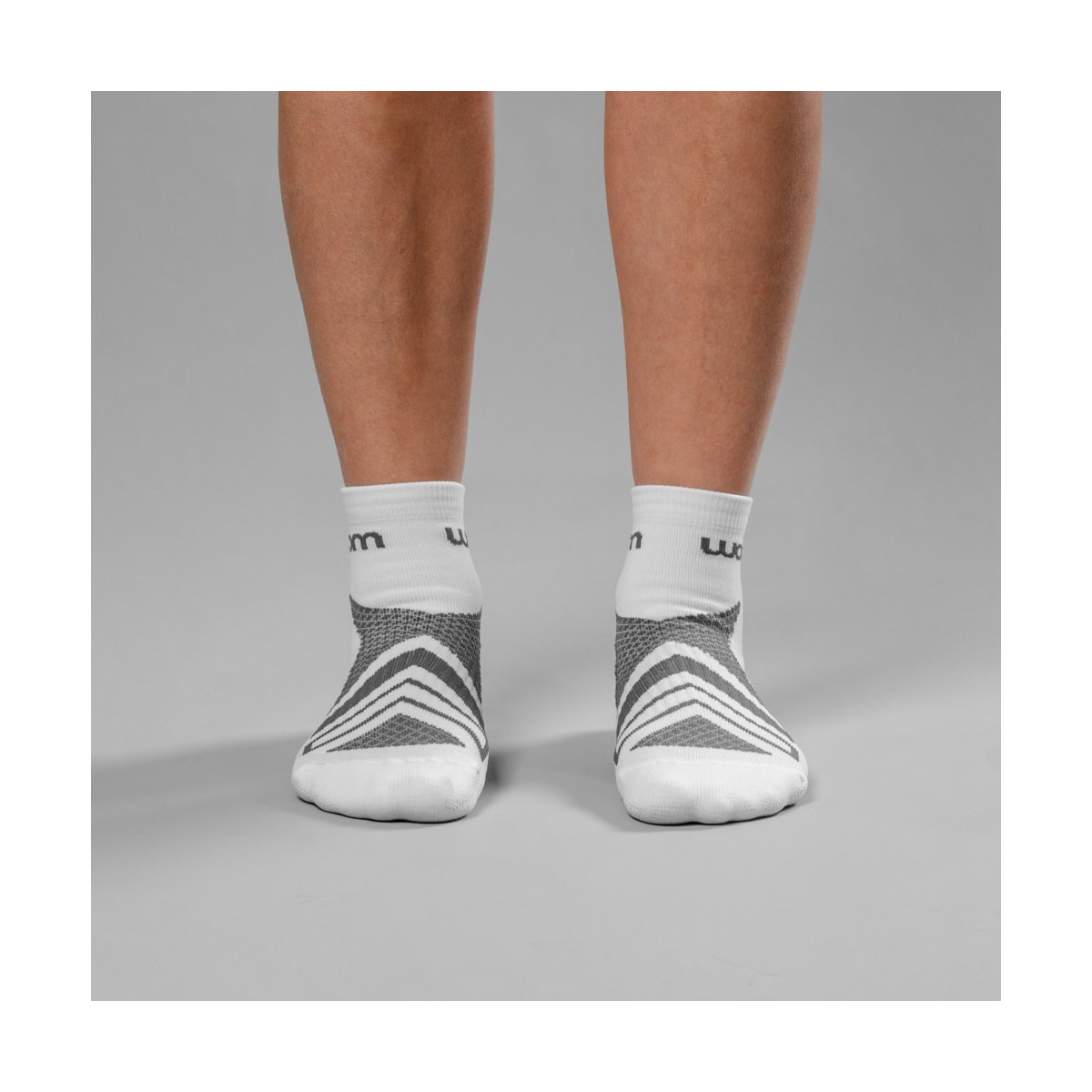 MEIA CICLISMO WOOM RUNNING CANO CURTO FEMININA BRANCA TAMANHO:34-38